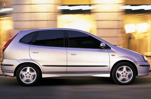 Almera Tino