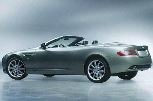 Aston Martin DB9 cabrio allestimenti fuori produzione