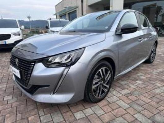 usato PEUGEOT 208