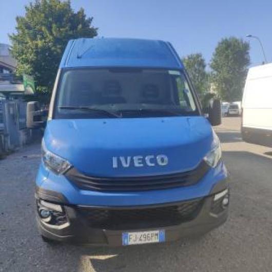 usato IVECO Daily