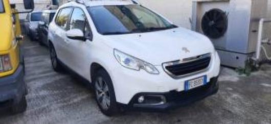 usato PEUGEOT 2008