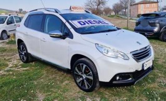 usato PEUGEOT 2008
