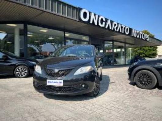 usato LANCIA Ypsilon
