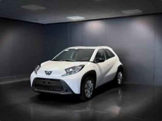 Km 0 TOYOTA Aygo X