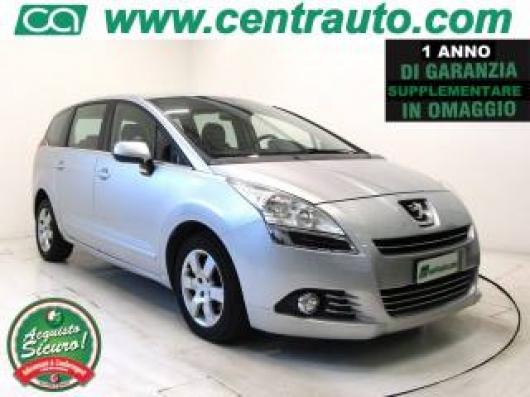 usato PEUGEOT 5008