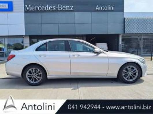 usato MERCEDES C 200