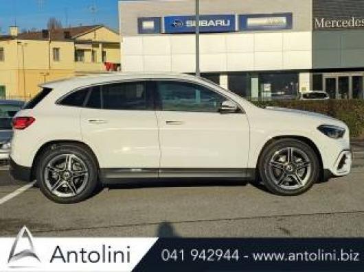 usato MERCEDES GLA 200