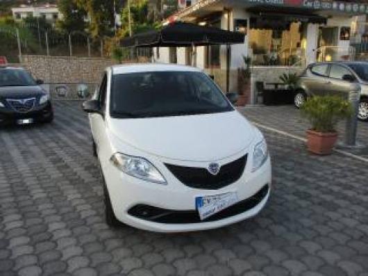 usato LANCIA Ypsilon