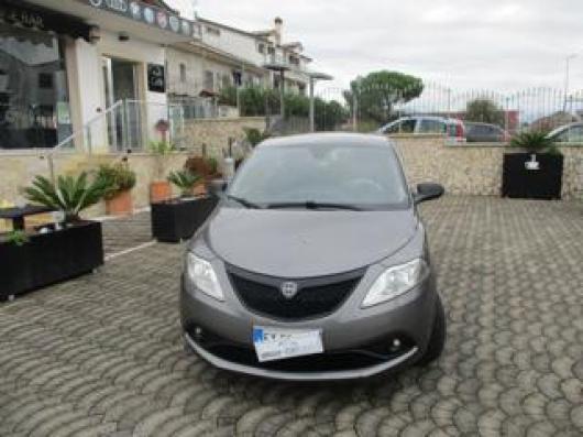 usato LANCIA Ypsilon