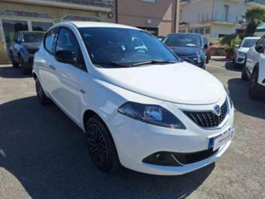 usato LANCIA Ypsilon