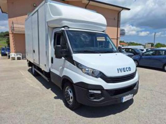 usato IVECO Daily