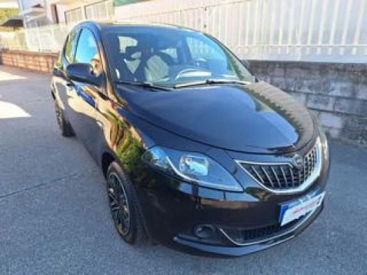 usato LANCIA Ypsilon