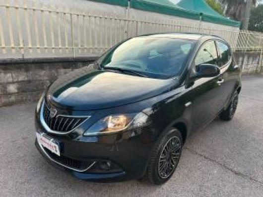 usato LANCIA Ypsilon