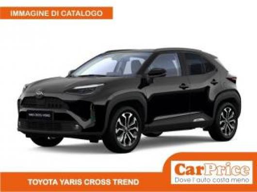 nuovo TOYOTA Yaris Cross