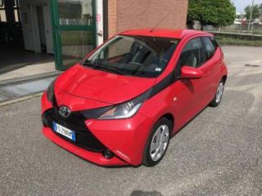 usato TOYOTA Aygo