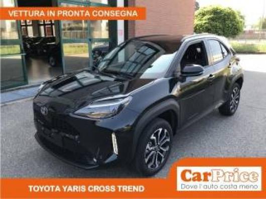 nuovo TOYOTA Yaris Cross