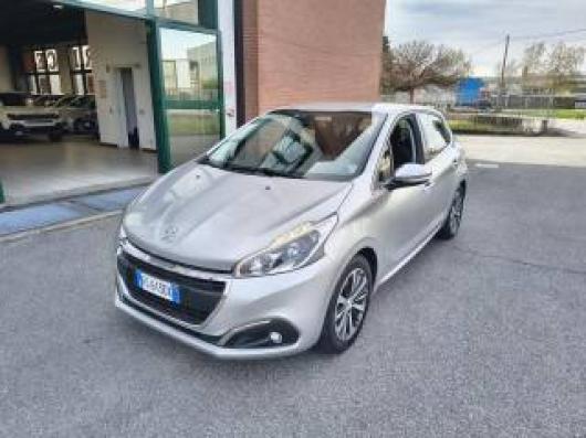 usato PEUGEOT 208
