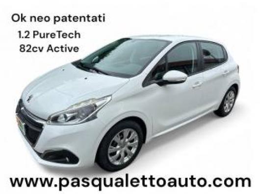 usato PEUGEOT 208