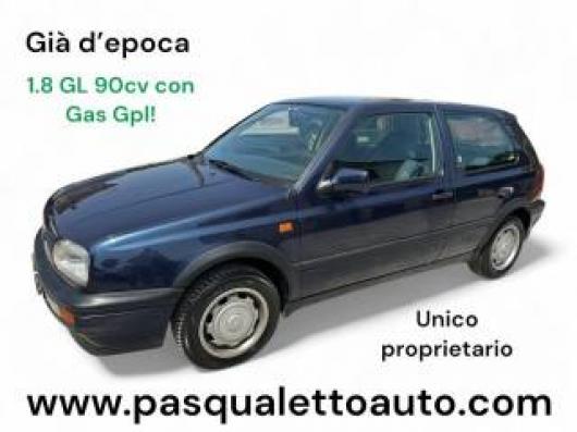 usato VOLKSWAGEN Golf