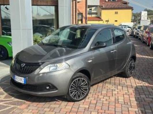usato LANCIA Ypsilon