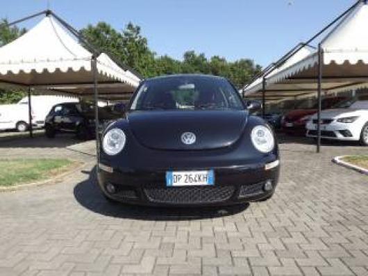 usato VOLKSWAGEN New Beetle