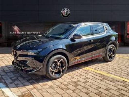 nuovo ALFA ROMEO Junior