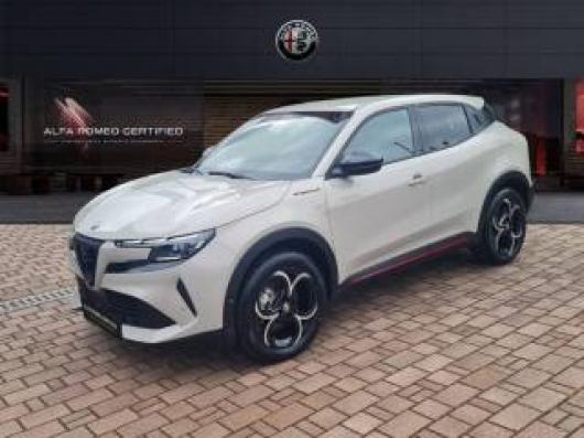 nuovo ALFA ROMEO Junior