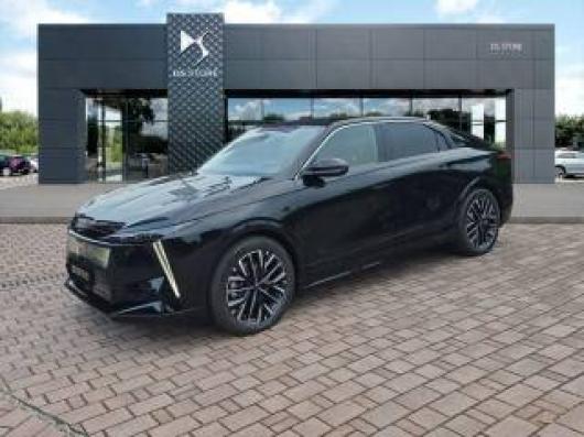 nuovo DS AUTOMOBILES N°8