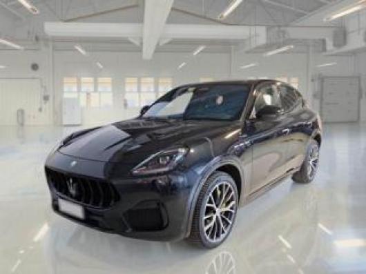usato MASERATI Grecale