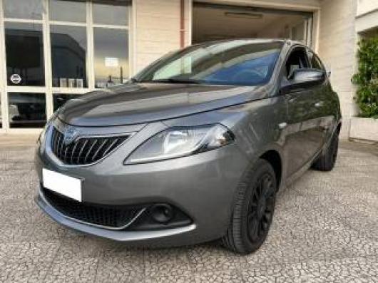 usato LANCIA Ypsilon