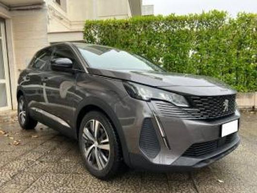usato PEUGEOT 3008