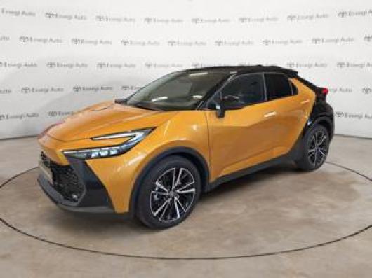 usato TOYOTA C HR