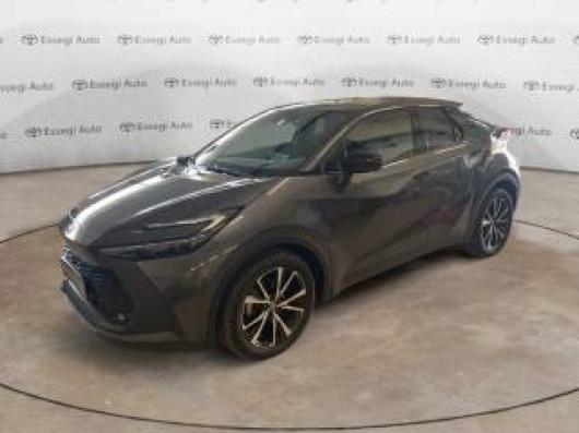 usato TOYOTA C HR