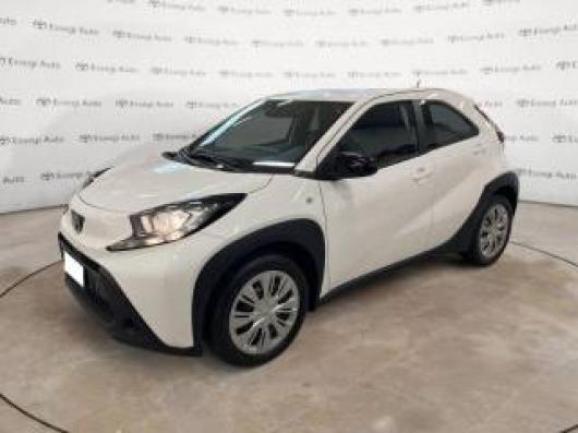 usato TOYOTA Aygo X