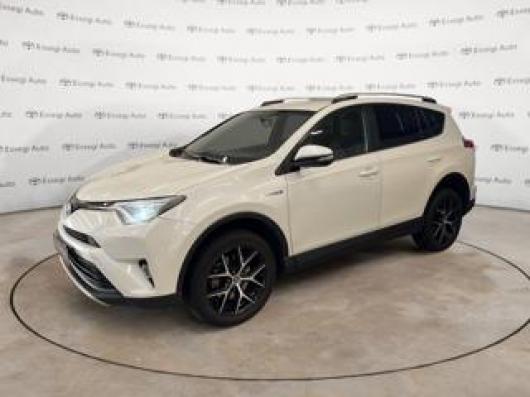 RAV 4