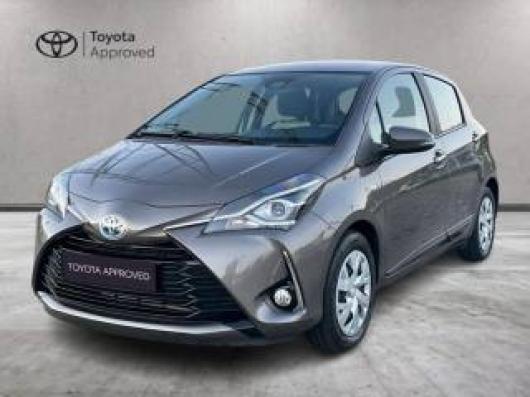 usato TOYOTA Yaris