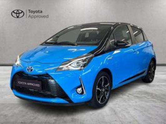 usato TOYOTA Yaris