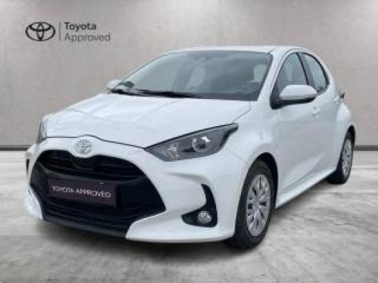 usato TOYOTA Yaris