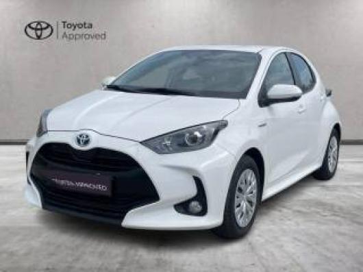 usato TOYOTA Yaris