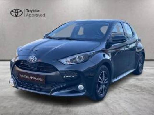 usato TOYOTA Yaris
