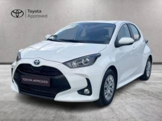 usato TOYOTA Yaris