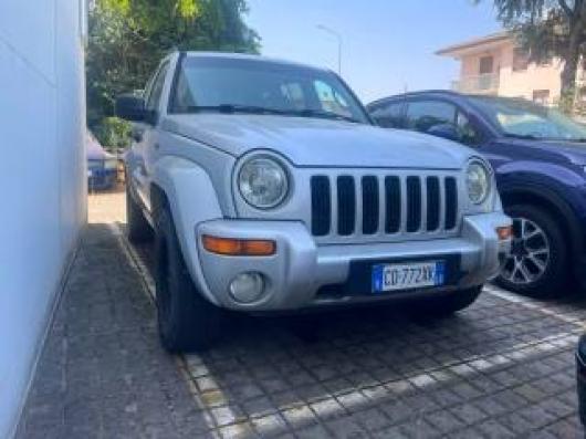 usato JEEP Cherokee