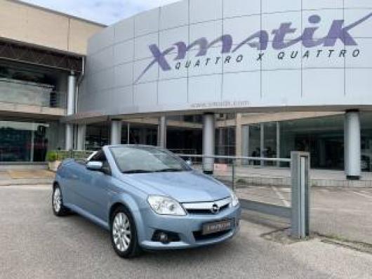 usato OPEL Tigra