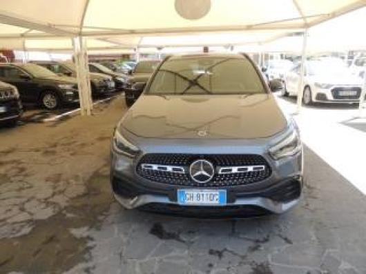 usato MERCEDES GLA 200