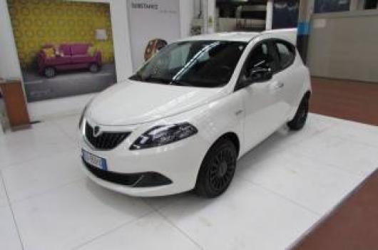 usato LANCIA Ypsilon