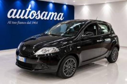 usato LANCIA Ypsilon