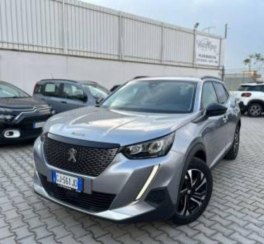 usato PEUGEOT 2008