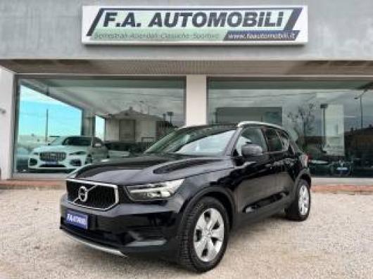usato VOLVO XC40
