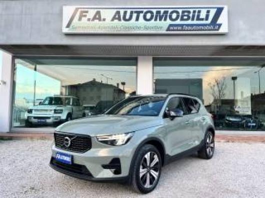 usato VOLVO XC40