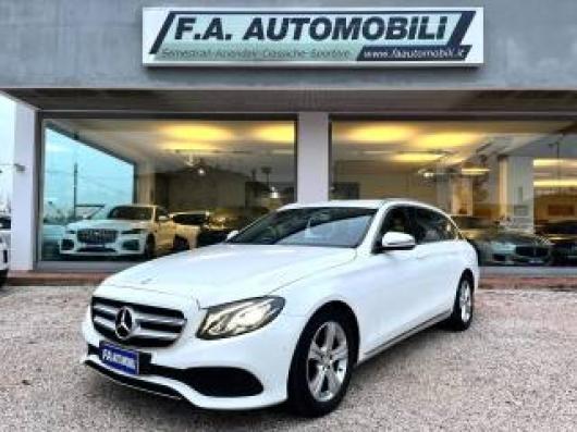 E 220
